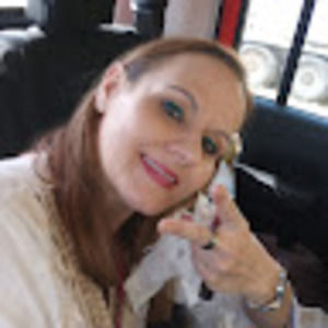 Meet your Posher, Dana